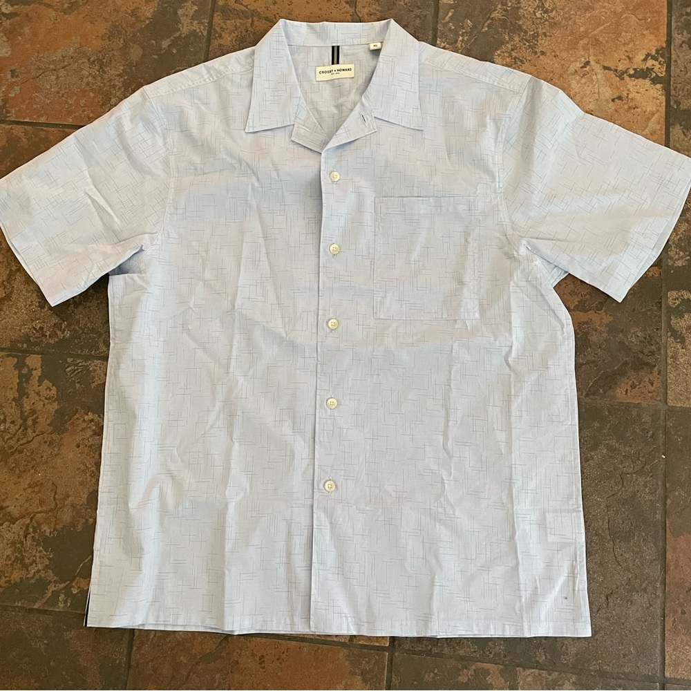 NWT Crosby & Howard XL short sleeve button down casual shirt.
